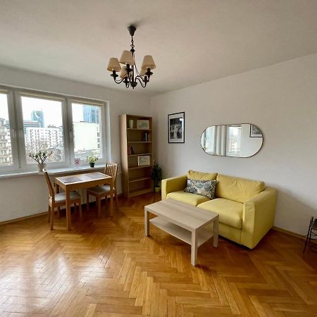 Centrum Złota 81 Varşovia Exterior foto