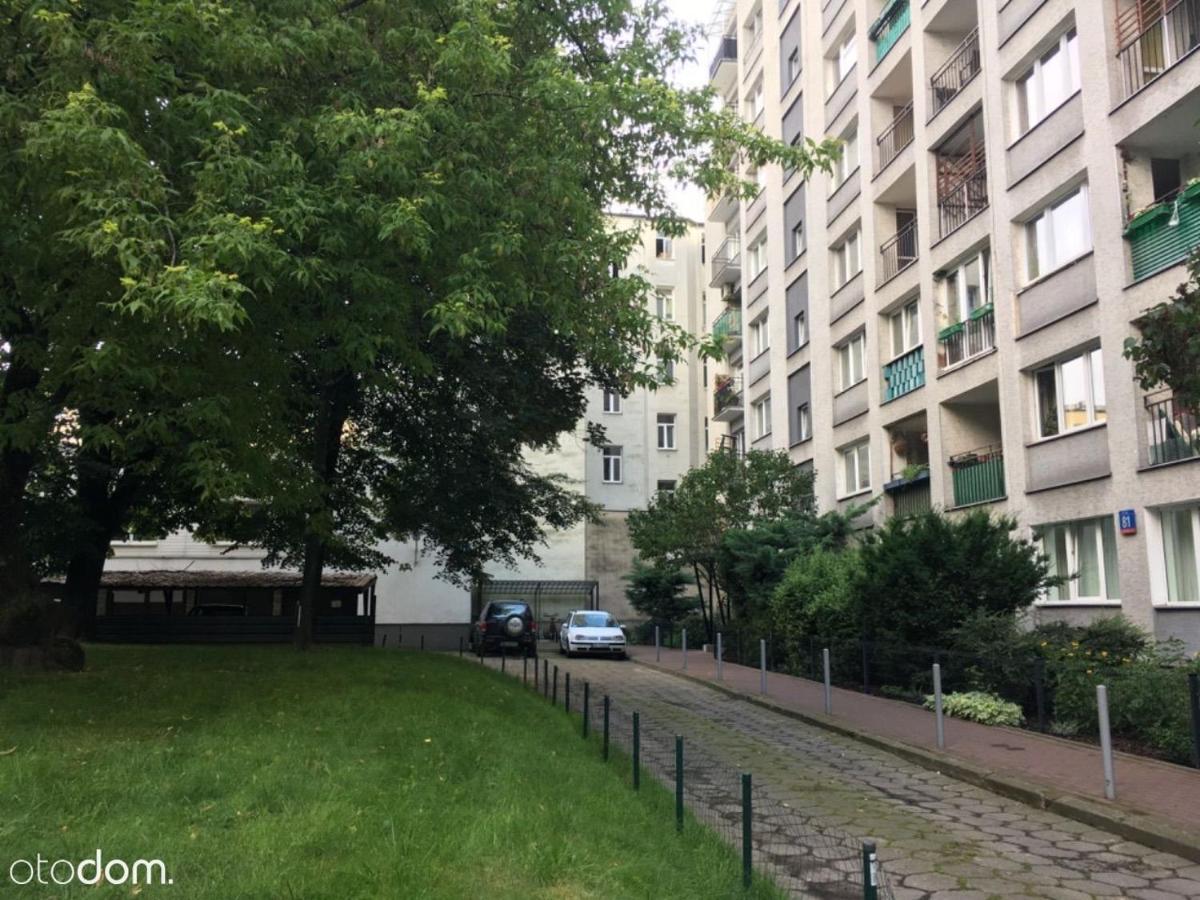 Centrum Złota 81 Varşovia Exterior foto